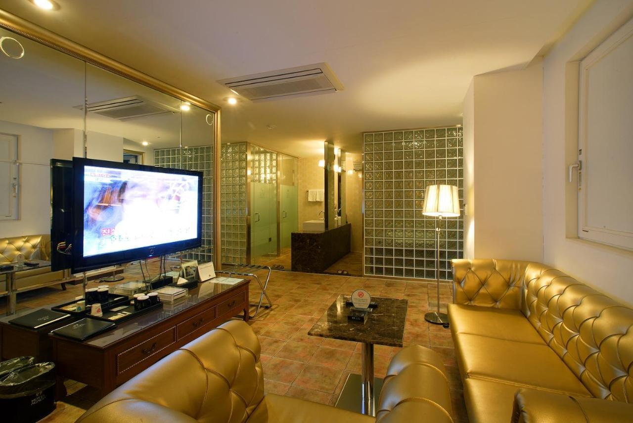 Benikea Hotel Acacia Seoul Exterior photo